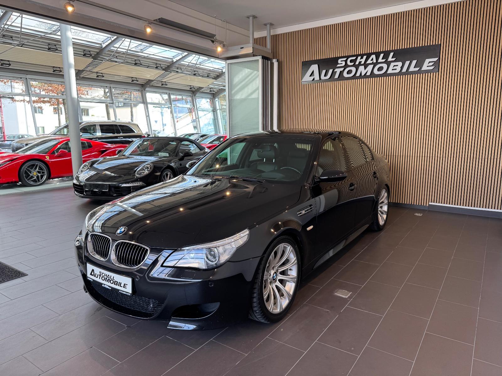 BMW M5 Limousine HEADUP/NAVI/PDC/LEDER/SOUND/MEMORY/