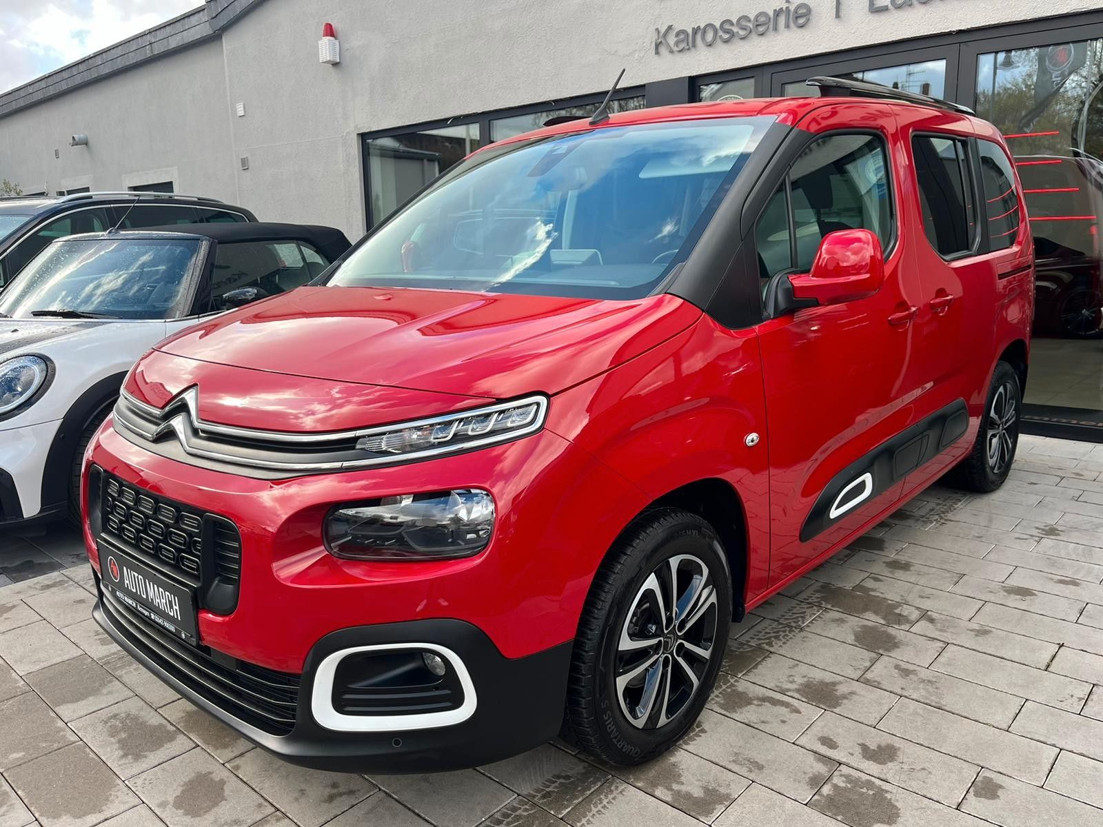 Fahrzeugabbildung Citroën Berlingo Feel M*1.Hand*Allwetter*