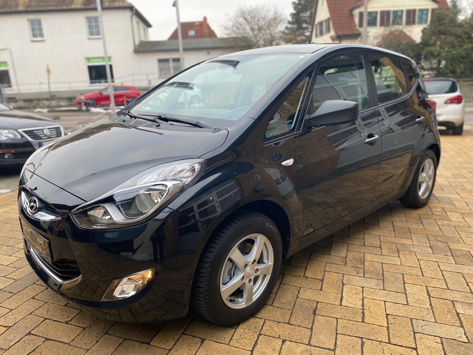 Hyundai ix20 1.4 Classic Klima SHZ el FH Allwetterreifen