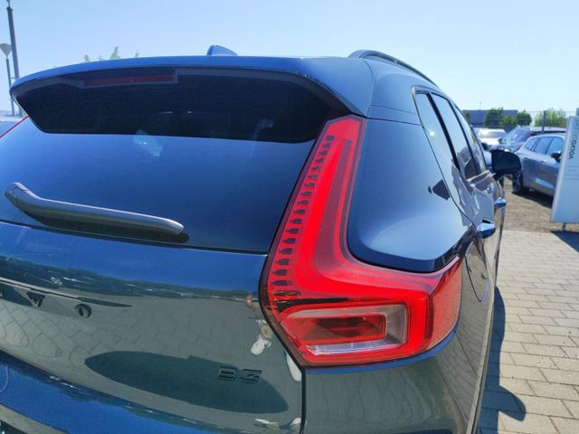 VOLVO XC 40 (Bild 12 von Array)