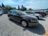 Volkswagen Passat Variant Business Edition BlueMotion - Volkswagen: Bluemotion
