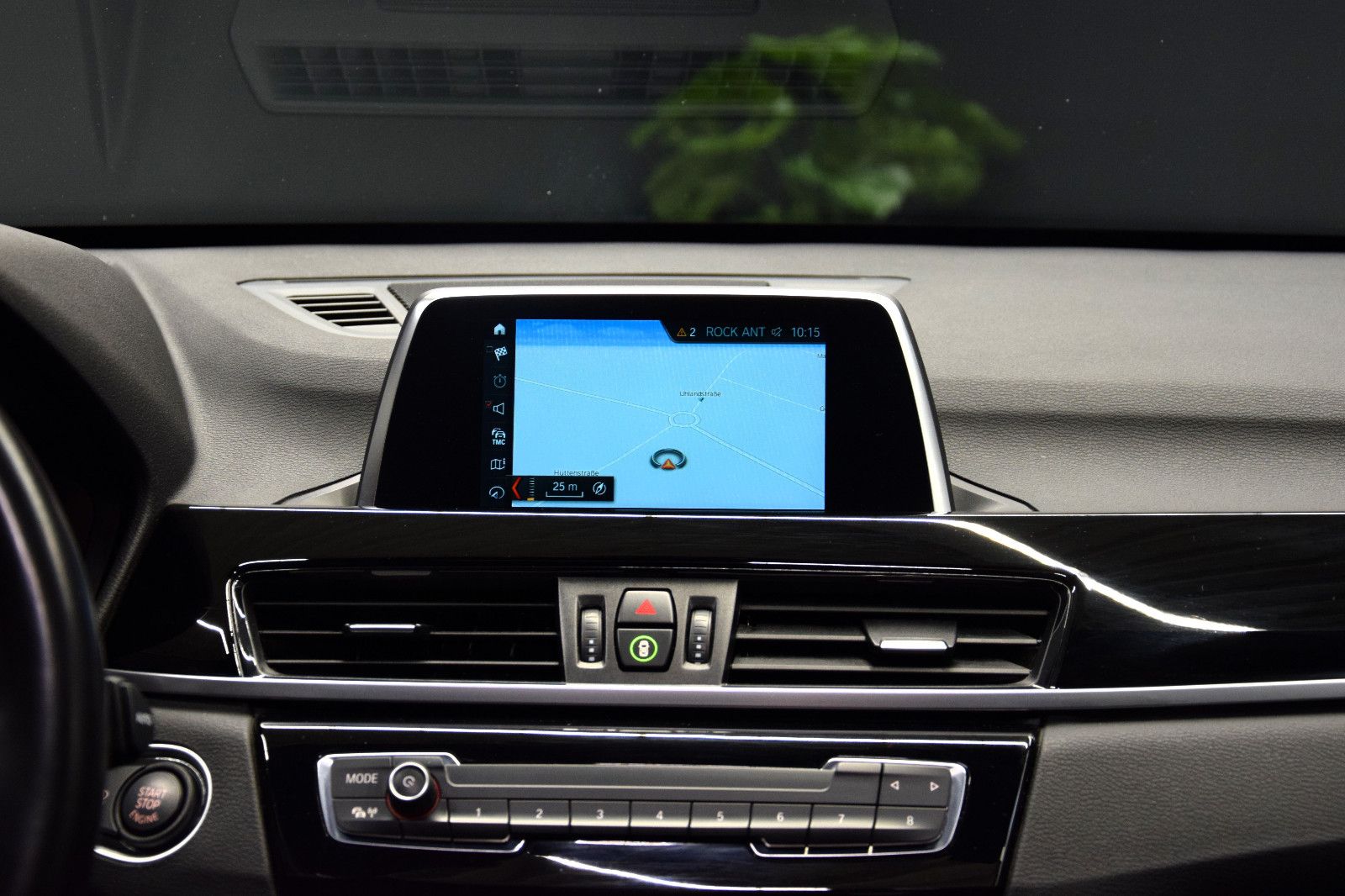 Fahrzeugabbildung BMW X1 xDrive 18 d M Sport LED Pano HuD Navi Kamera
