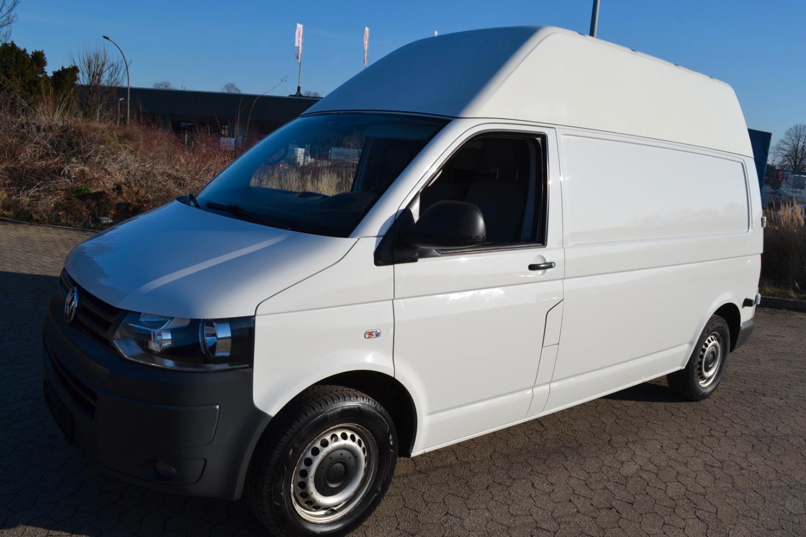 Volkswagen T5 Transporter Hochdach lang AHK Tempomat PDC