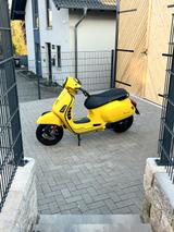 Piaggio Vespa 300 GTS Giallo Opaco (Gelbmatt) - Offers matching your search criteria