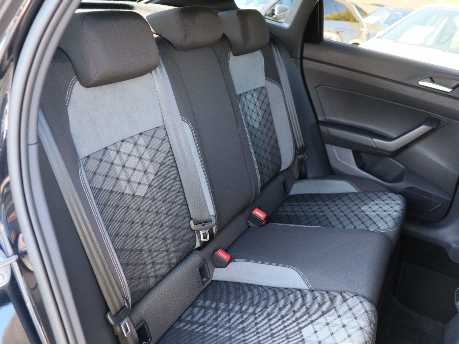 Volkswagen Taigo 1.5 TSI DSG R-Line Navi Matrix-LED