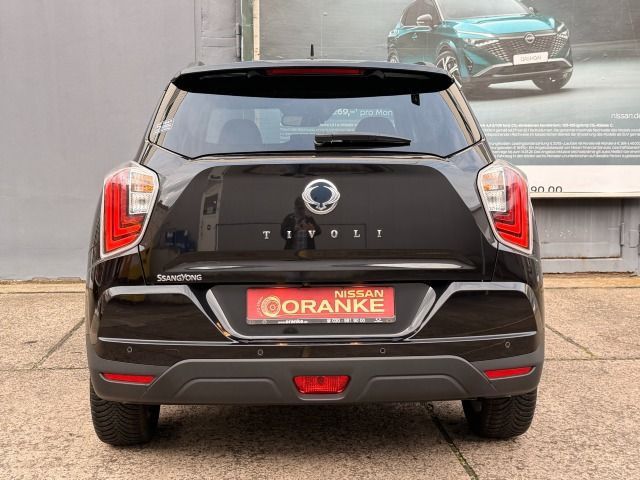 Fahrzeugabbildung Ssangyong Tivoli 1.5 Blackline Automatic Leder+Alu+Allw.