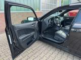 Dodge Charger R/T Automatik 5,7 V8 375 PS - Dodge Charger mit Benzin-Antrieb: Limousine, 5.7