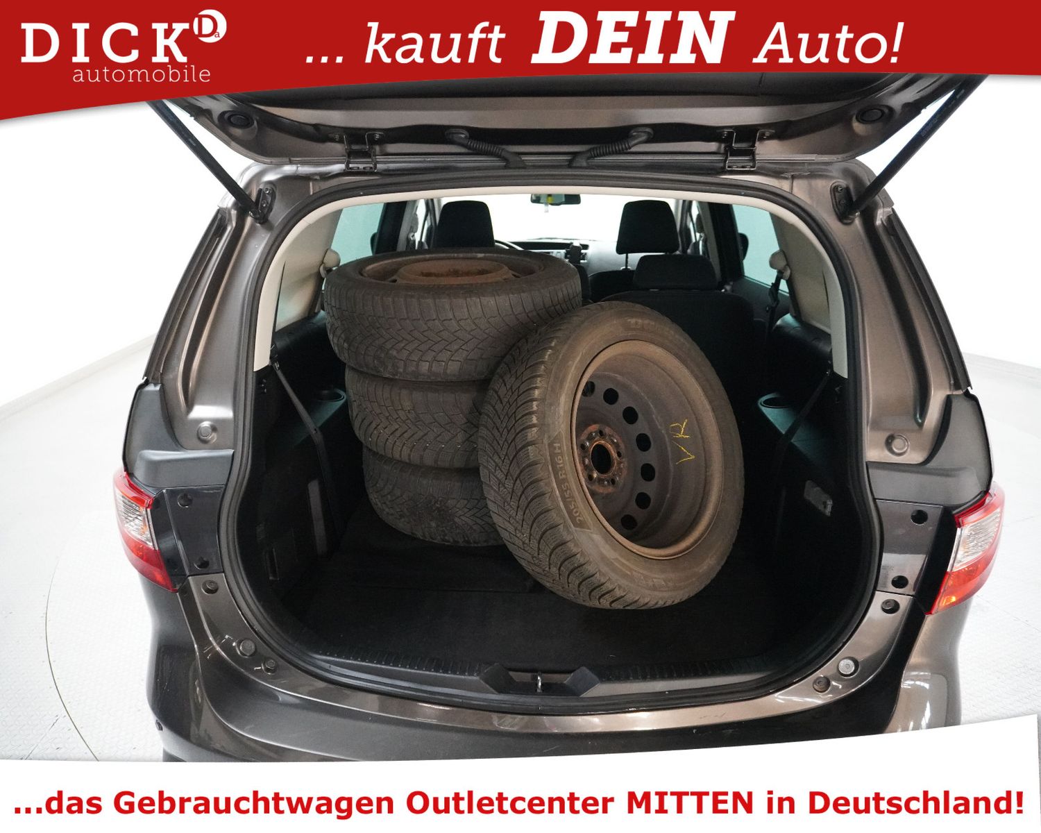Fahrzeugabbildung Mazda 5 2.2 Sendo >GEPFLEGT+7-SITZ+KLIMA+SHZ+TEMP+PDC+