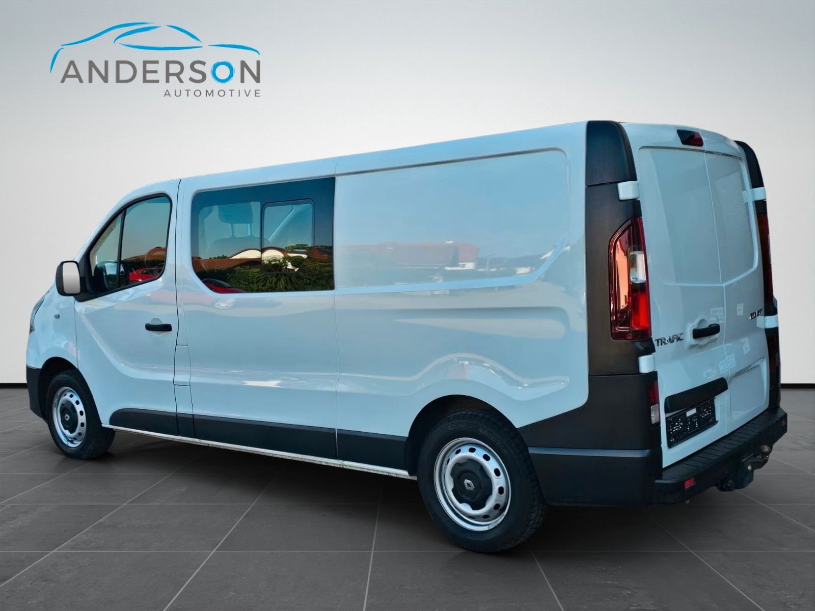 Fahrzeugabbildung Renault TRAFIC KASTEN L2H1 DOKA 2,9T KOMFORT 6-SITZER