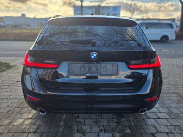 BMW 320 - 6