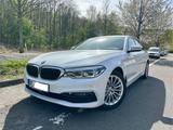 BMW 520i Touring 360 Pano HeadUp Komf.sitz Garantie - BMW 520 in Essen