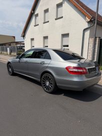 Mercedes E 250 - 3
