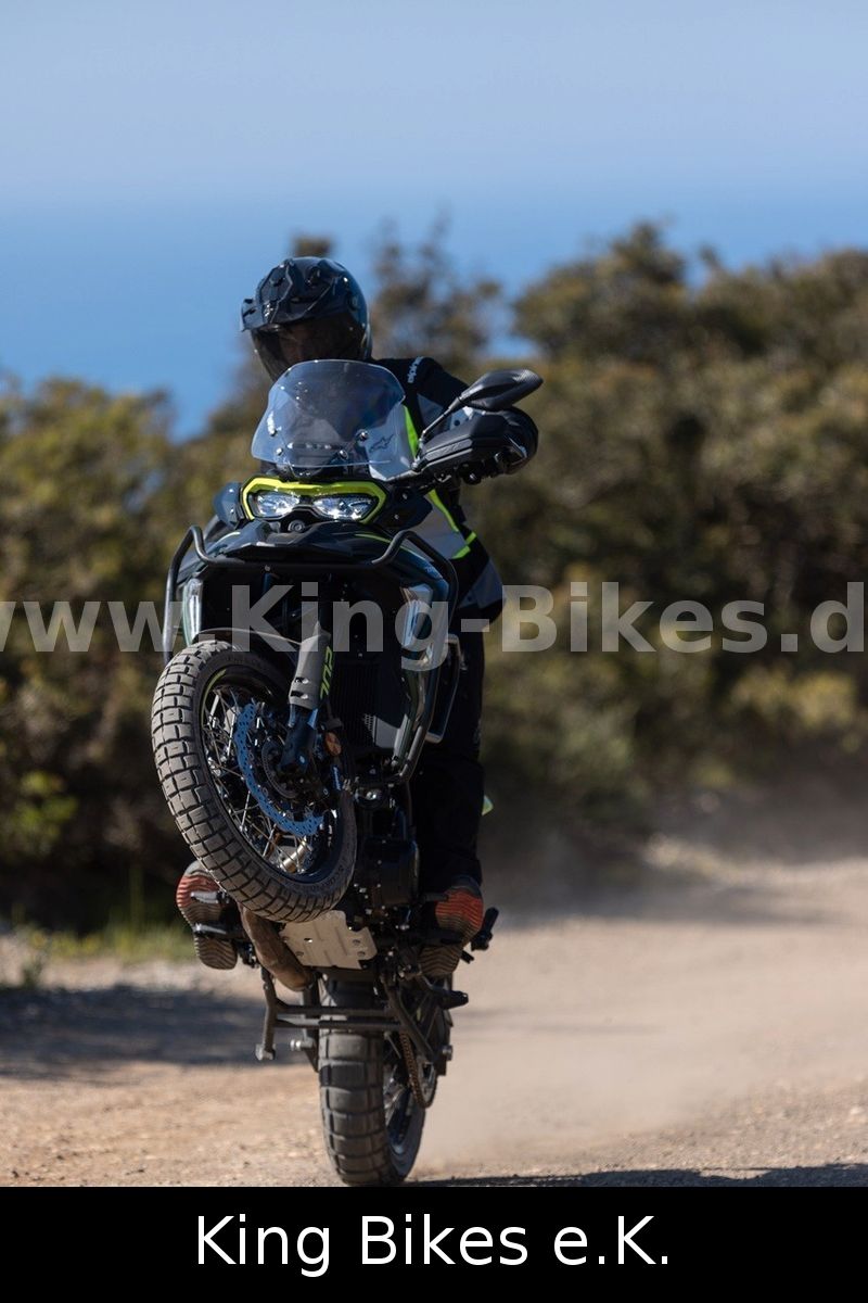 Fahrzeugabbildung Benelli TRK 702 X - Koffer/ Topcase/ Sitz + Griffheizung
