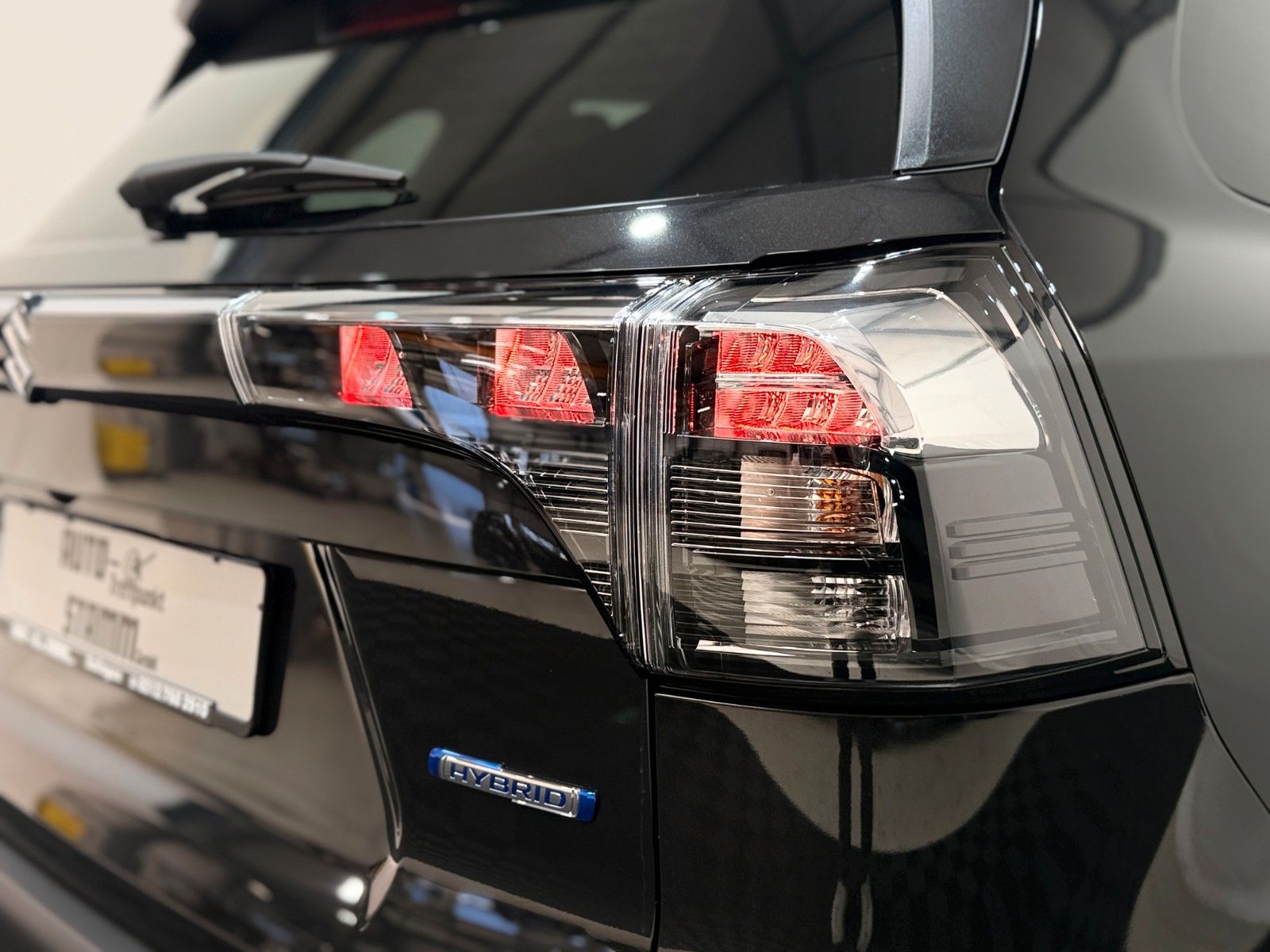 Fahrzeugabbildung Suzuki (SX4) S-Cross 1.4 BOOSTERJET Hybrid Comfort