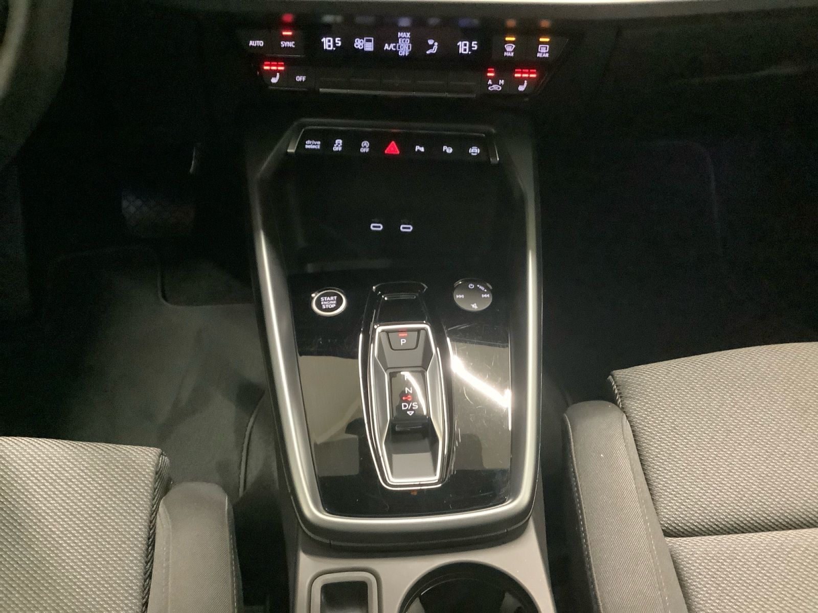 A3 Limousine advanced 35 TFSI S-tronic,AHZV,Navi