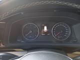 Volkswagen T6 Multivan GenSix, Comfortl, lückenl. Scheckh. - Volkswagen T6 Multivan in Mannheim