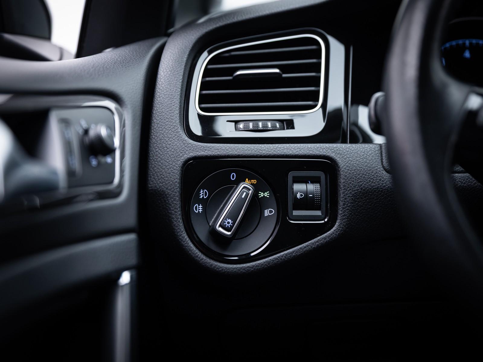 Volkswagen Golf VII Allstar BMT