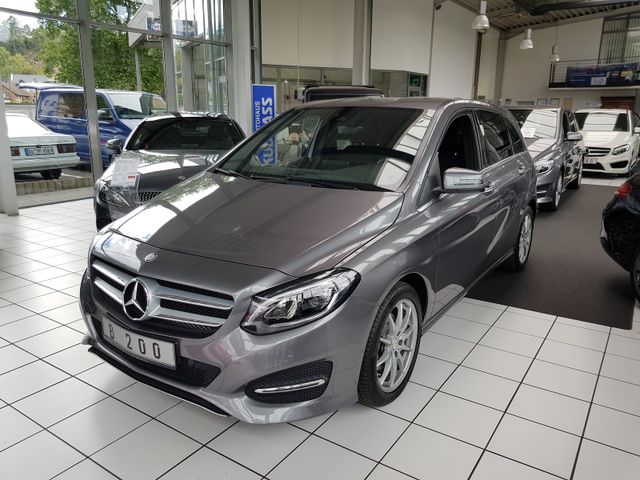 Mercedes-Benz B 200 URBAN LED AHK AUTOMATIK PTS SHZ