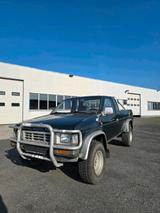 Nissan King Cab 16V - Nissan King Cab: Geländewagen