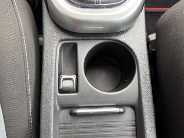 Opel Astra GTC J 2.0 CDTI °Bi-Xenon°SHZ°PDC°AAC°