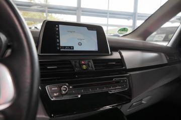 Bild 18 BMW 218 Baureihe 2 Active Tourer Advantage AHK