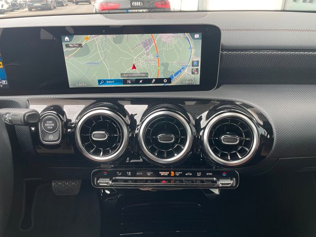 Mercedes-Benz CLA 180 d Sport|NAVI|LED-Scheinwerfer|Automatik