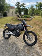 KTM SMC Enduro 690 - KTM ENDURO 690