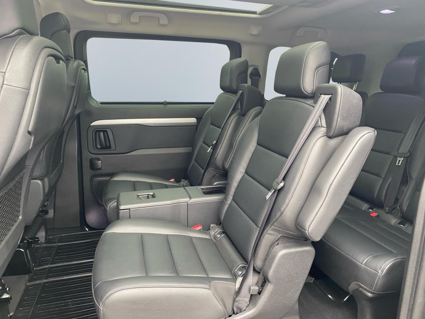 Toyota Proace Verso L1 Executive *Bi-Xenon*PDC*Massage*