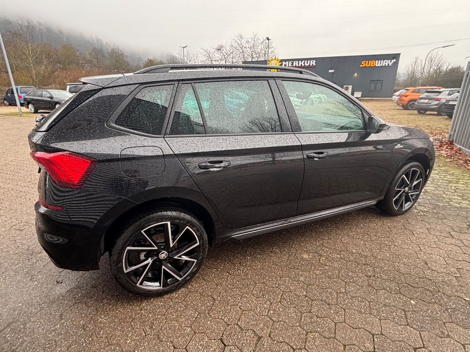 Fahrzeugabbildung SKODA Kamiq Monte Carlo 1.5 TFSI NAVI PANO
