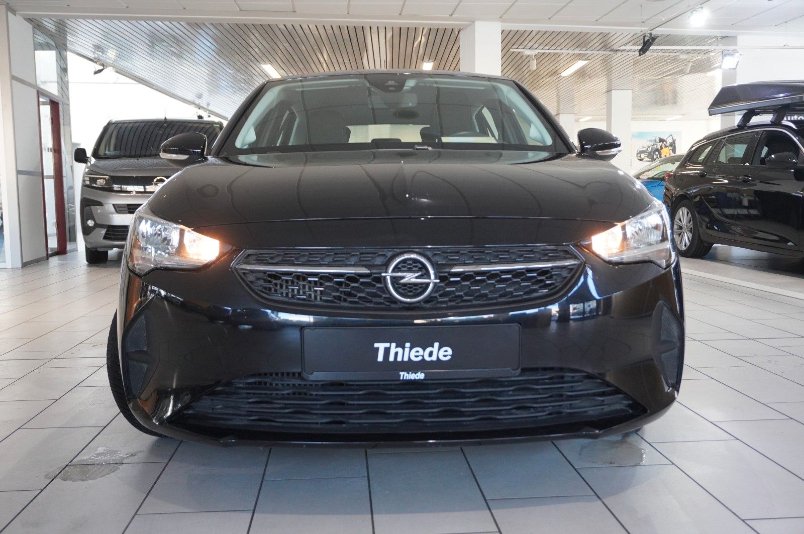 Fahrzeugabbildung Opel Corsa F 1.2 EDITION NAVI/SHZ/SPORT/PDC/TEMP./DAB