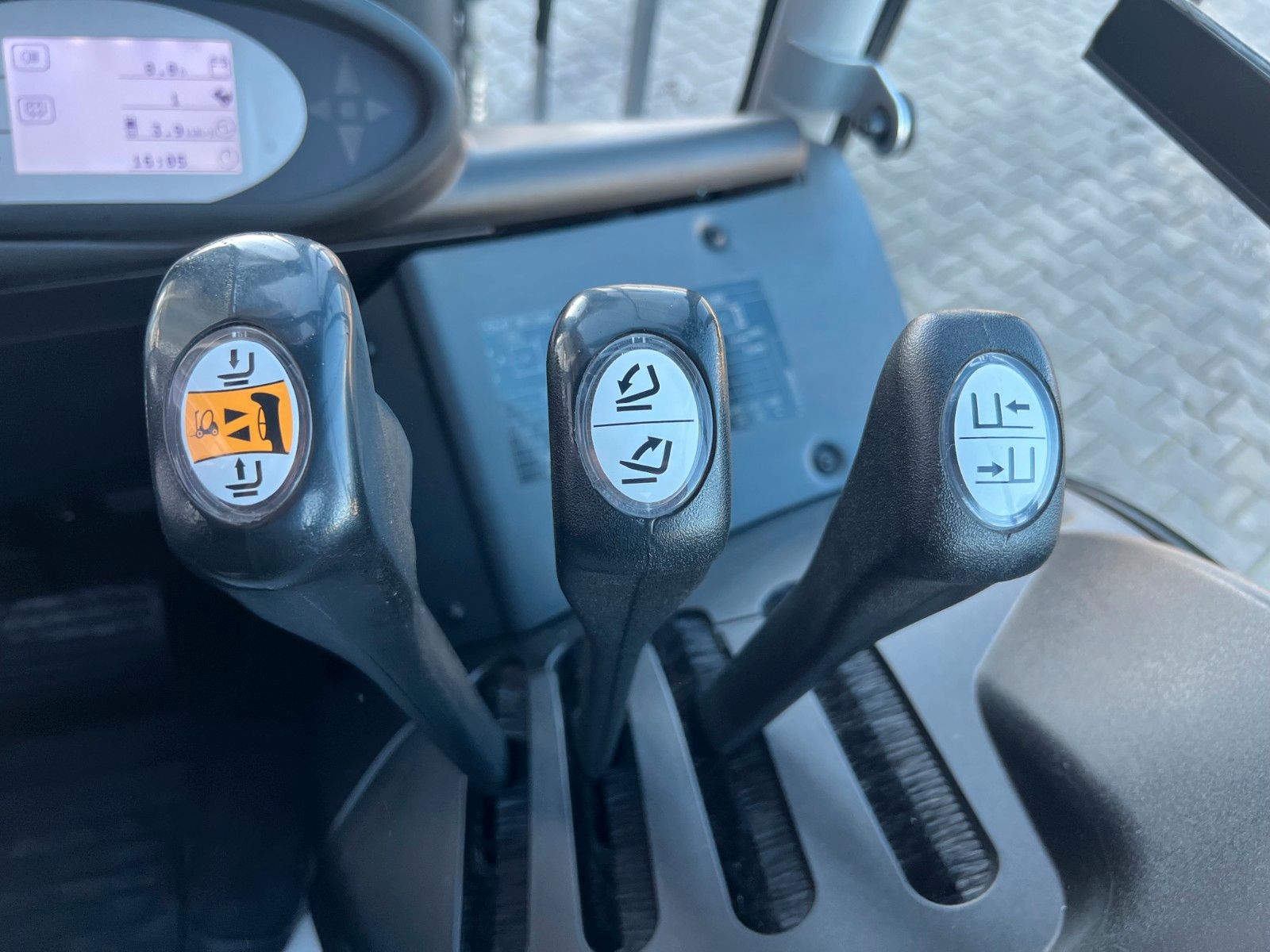 Fahrzeugabbildung Still RX60-30L/600 / 2025 / 3.957 h / 4.6m / SS