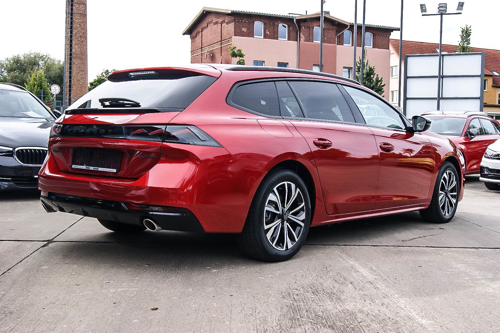 Fahrzeugabbildung Peugeot 508 SW Hybrid 225 Allure NEUES MODELL ANHZV LED