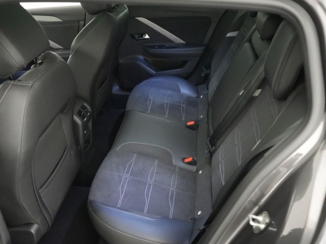 Astra L ST ULTIMATE AT+NAVI+360 GRAD KAMERA+SCHI