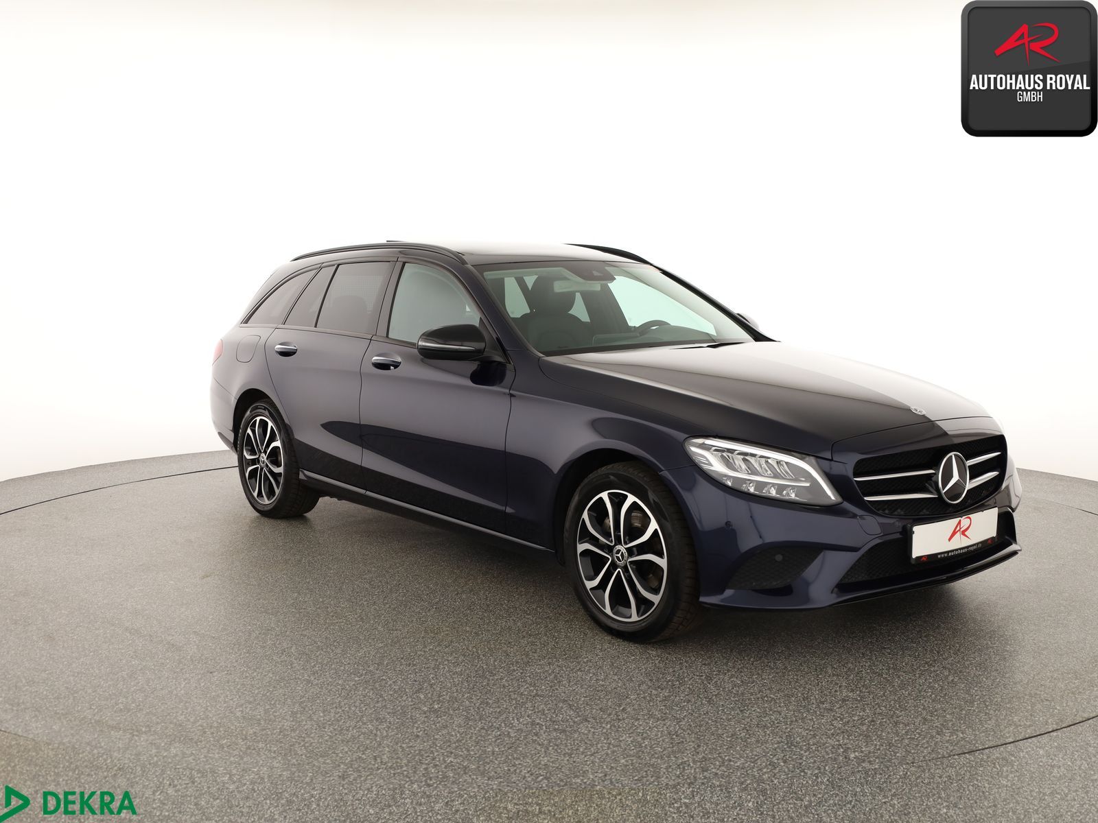Mercedes-Benz C 220 d T Avantgarde NIGHT WIDE,PANORAMA,KEYLESS foto 7