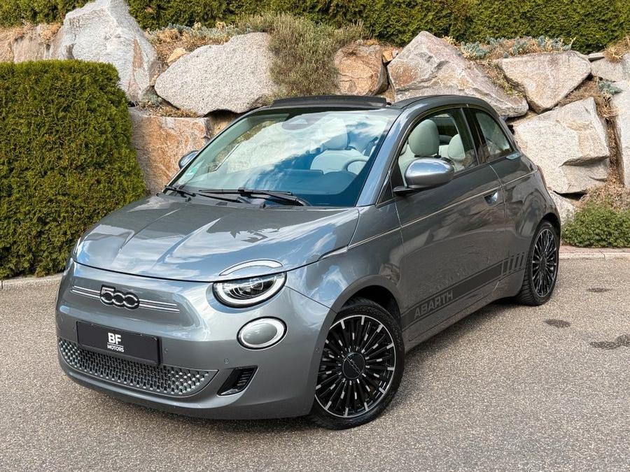 Fiat 500e La Prima ABARTH ACC LED BT