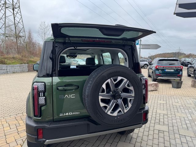 BAIC BJ40 2.0T 4WD 8 Gang AT PanoSitzhzg und Belüft.