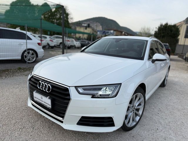 AUDI Audi A4 Avant 35 2.0 tdi Business 150cv s-tronic