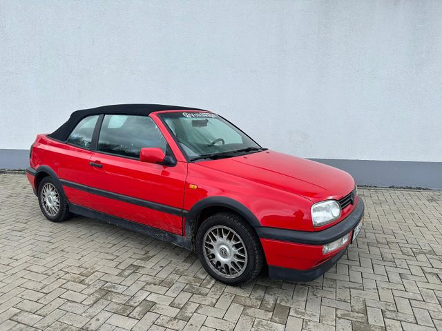 Volkswagen Golf Cabrio