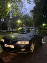 Opel Vectra - gebrauchte Opel Vectra aus dem Jahr 1996