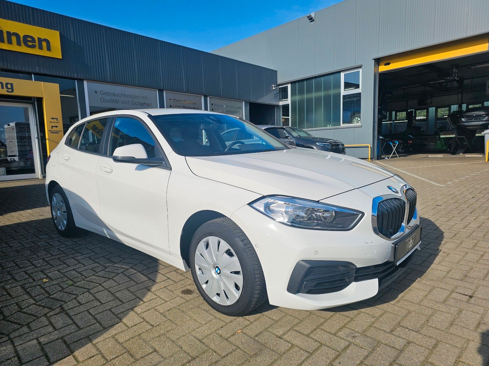 BMW 116i DKG Navi*SHZ*PDC*DAB