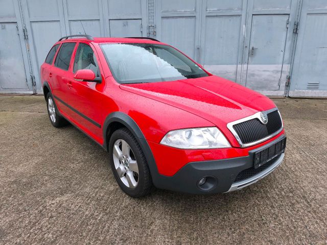 Skoda Octavia*Scout 2.0FSI *4X4 *TUV/AU NE...