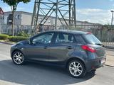 Mazda 2 Lim. 1.3 Impression * TÜV Neu * 1.Hand - Mazda 2 in Mönchengladbach