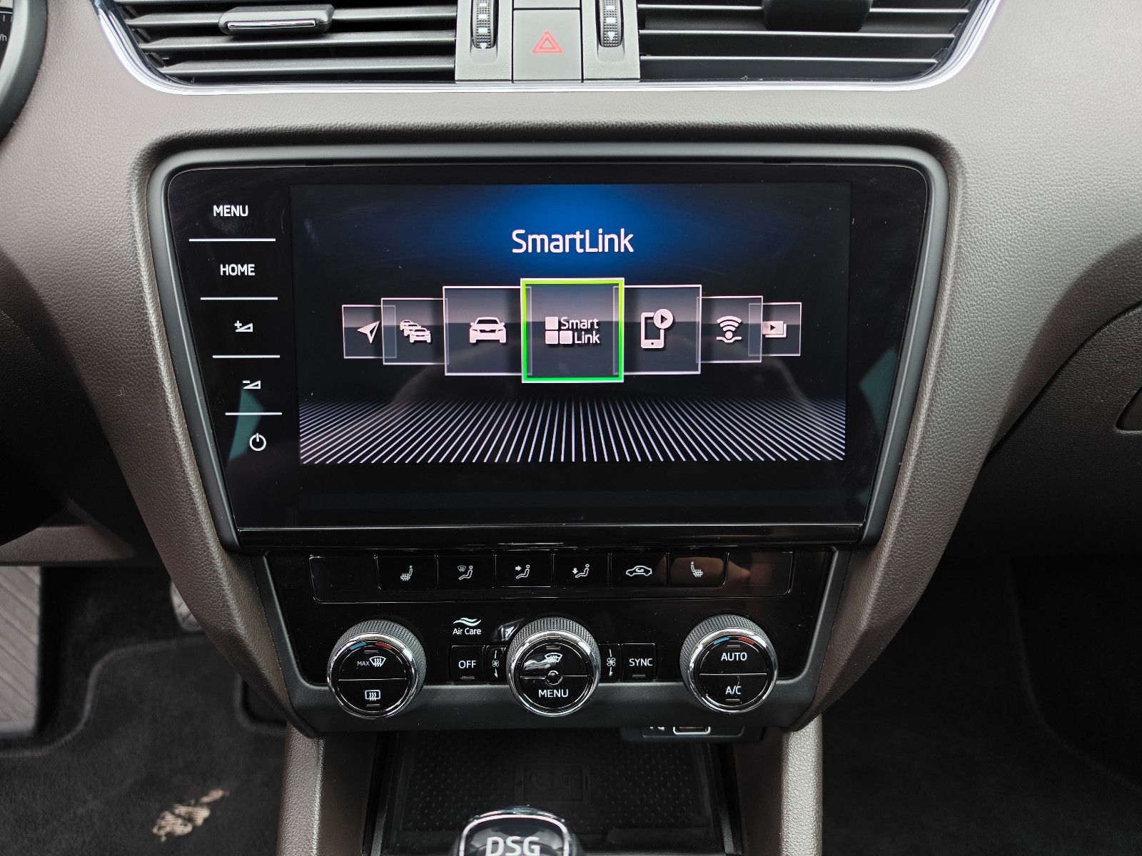Skoda Octavia 2.0 L&K 4x4 TÜV Neu/Scheckh./LED/Pano. foto 25