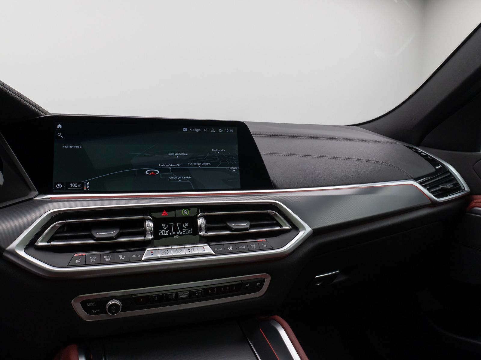 Fahrzeugabbildung BMW X6 xD40d M Sport Panorama 360°Laser HUD DisplKey