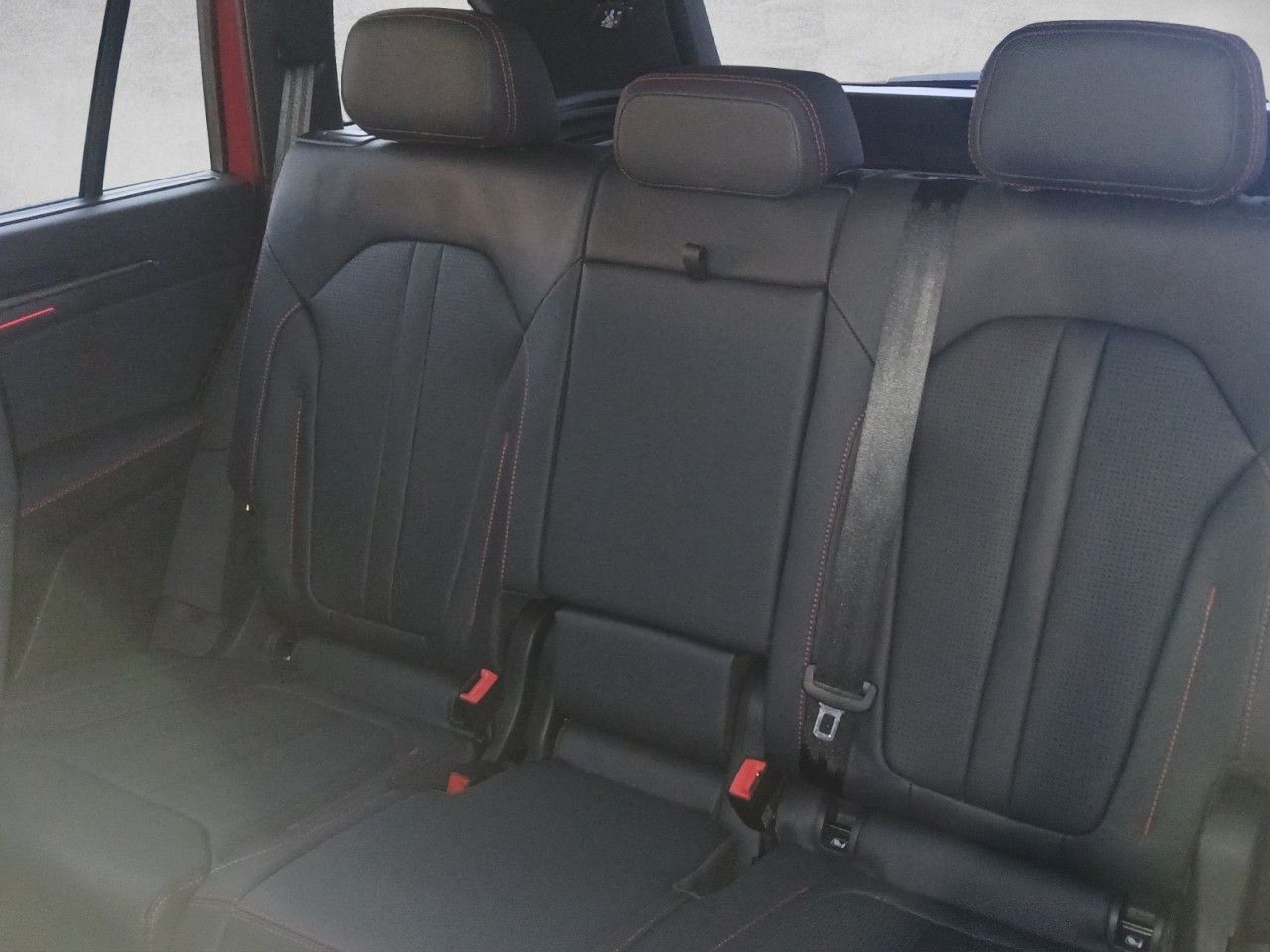 Fahrzeugabbildung SKODA Kodiaq RS 4x4 TSI 7 -Sitzer Panoramadach HeadUp