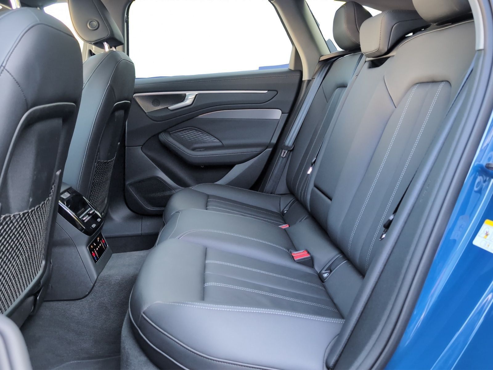 Audi A6 - Bild 16