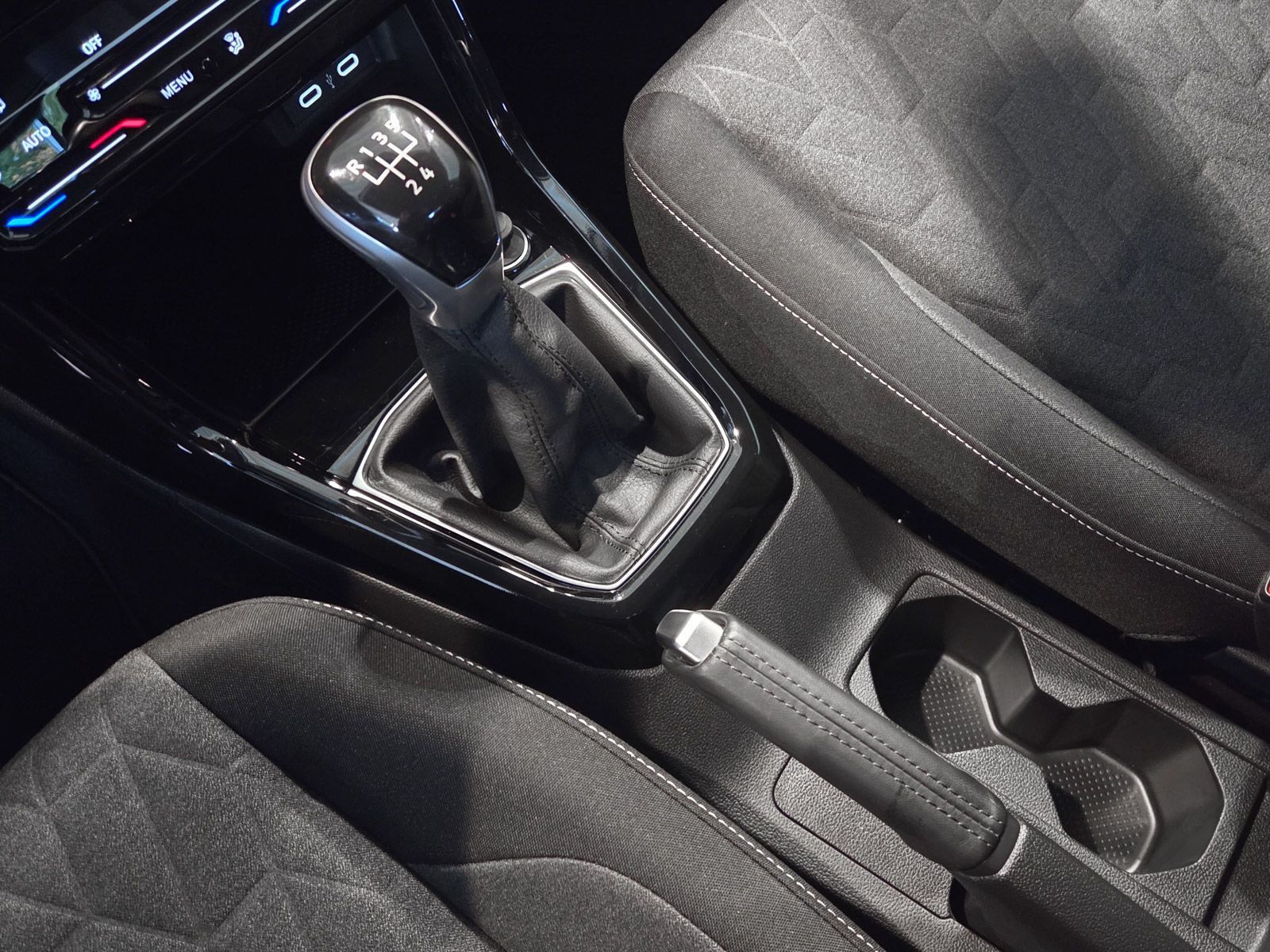 Volkswagen T-Cross - Bild 15