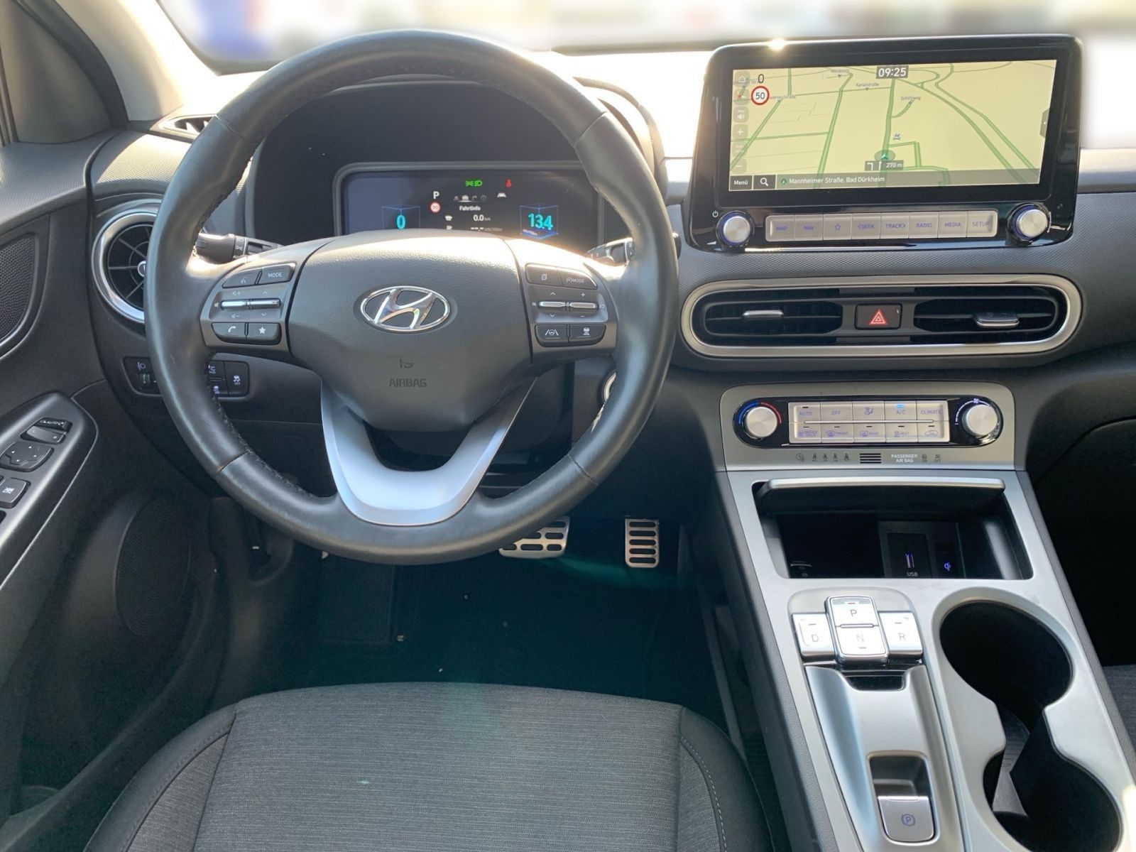 Fahrzeugabbildung Hyundai KONA Elektro 64 kWh PRIME-Paket