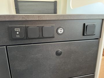 Sunlight Cliff X 640 Digital Dieselheizung Safety LED 