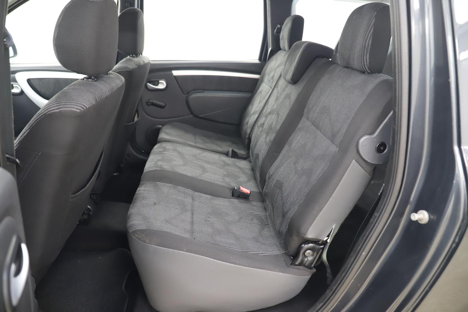 Dacia Logan 2009 — photo 11